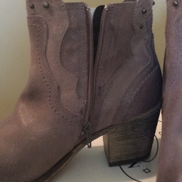 NIB Steve Madden Concrete Grey Booties  Western 10 - Picture 8 of 11